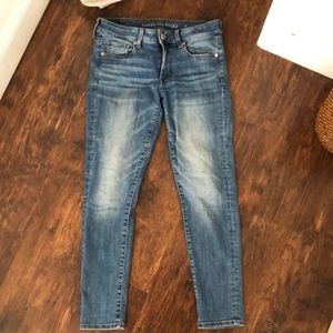 American Eagle Low Rise Stretchy Skinny Jeans